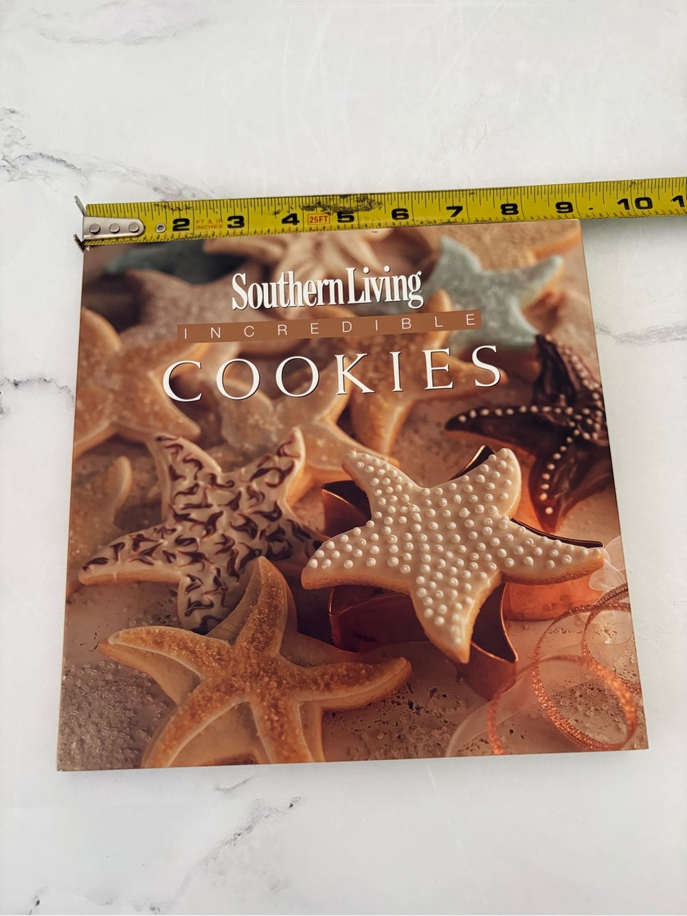 Southern Living Incredible Cookies (2000, Hardcover Cookbook)